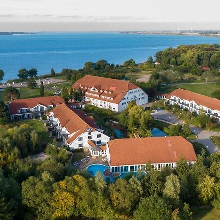 Aedenlife Hotel & Resort Ruegen Trent Exterior photo