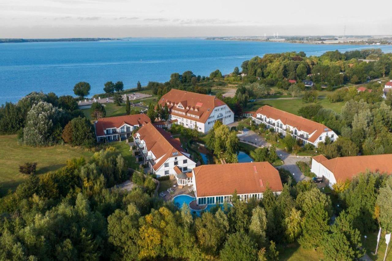 Aedenlife Hotel & Resort Ruegen Trent Exterior photo