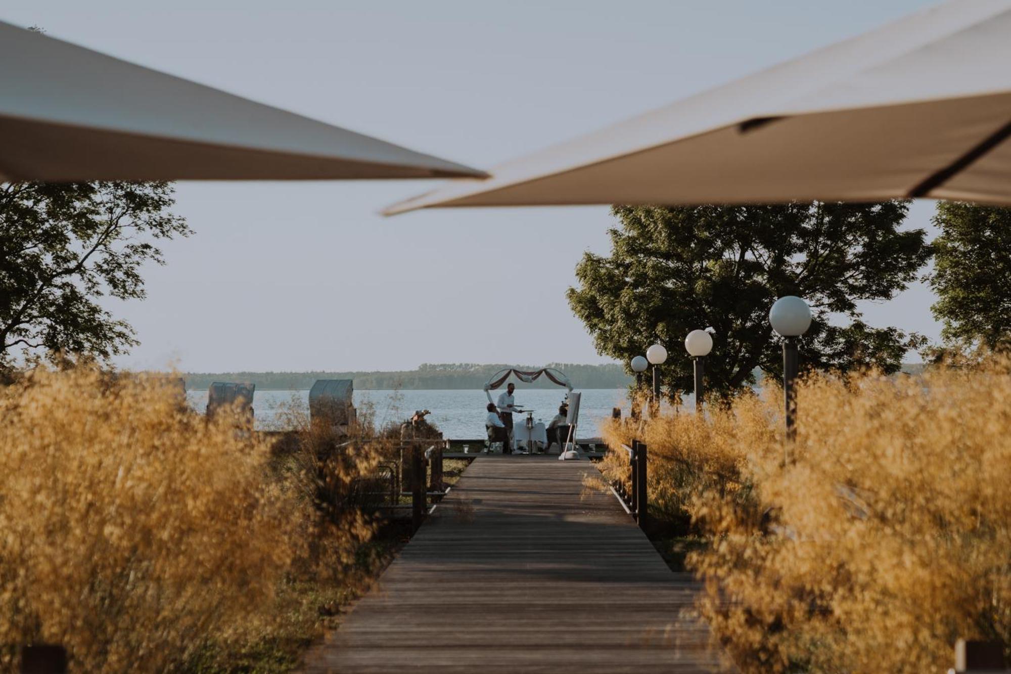Aedenlife Hotel & Resort Ruegen Trent Exterior photo