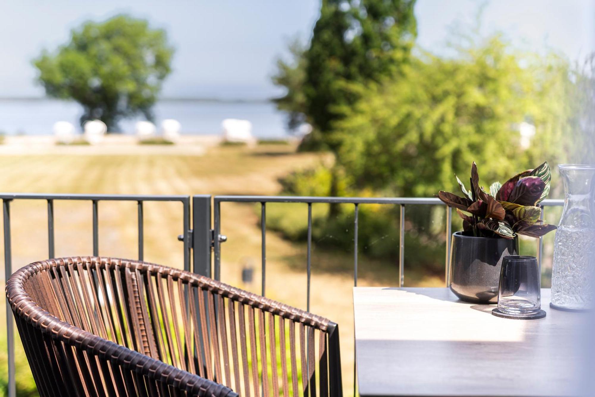 Aedenlife Hotel & Resort Ruegen Trent Exterior photo
